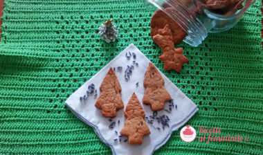 Biscotti alla lavanda vegani