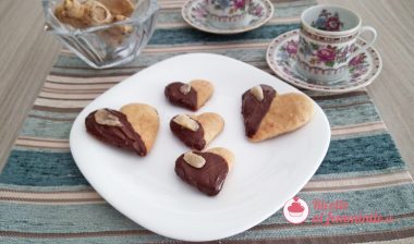 Biscotti allo zenzero e cioccolato