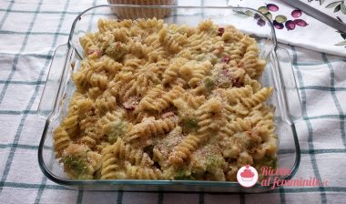 Pasta al forno con i broccoli romaneschi